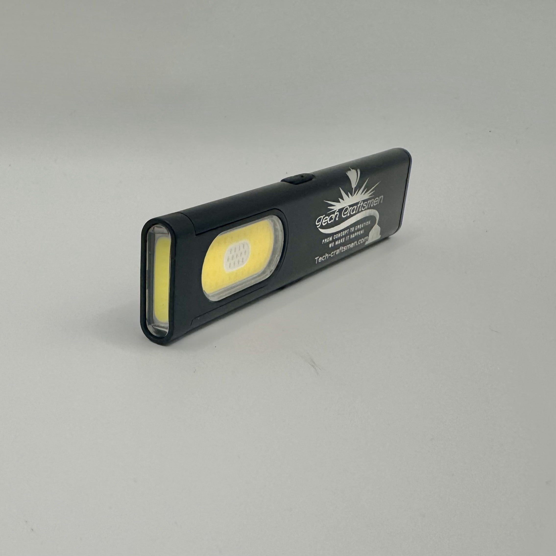 Slim Flashlight – Tech Craftsmen